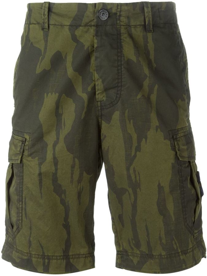 stone island shorts camo