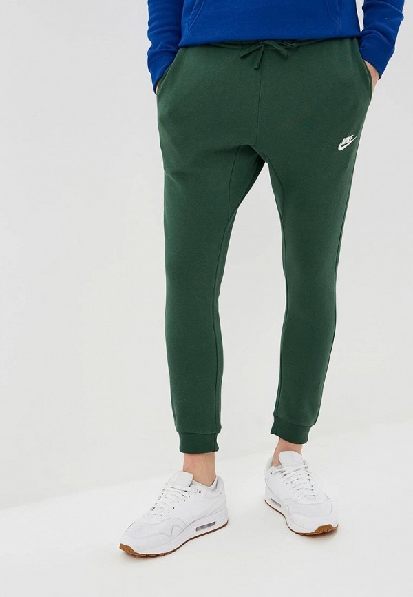 Мужские темно-зеленые спортивные штаны от Nike, 2,990 руб.