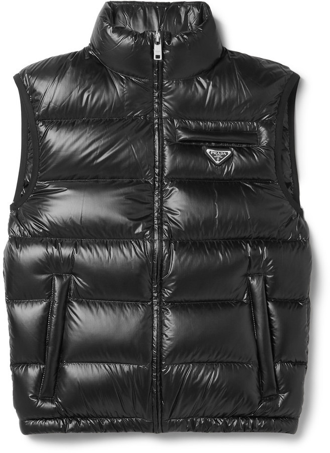 Мужская черная стеганая куртка без рукавов от Prada, 61,080 руб. | MR  PORTER | Лукастик