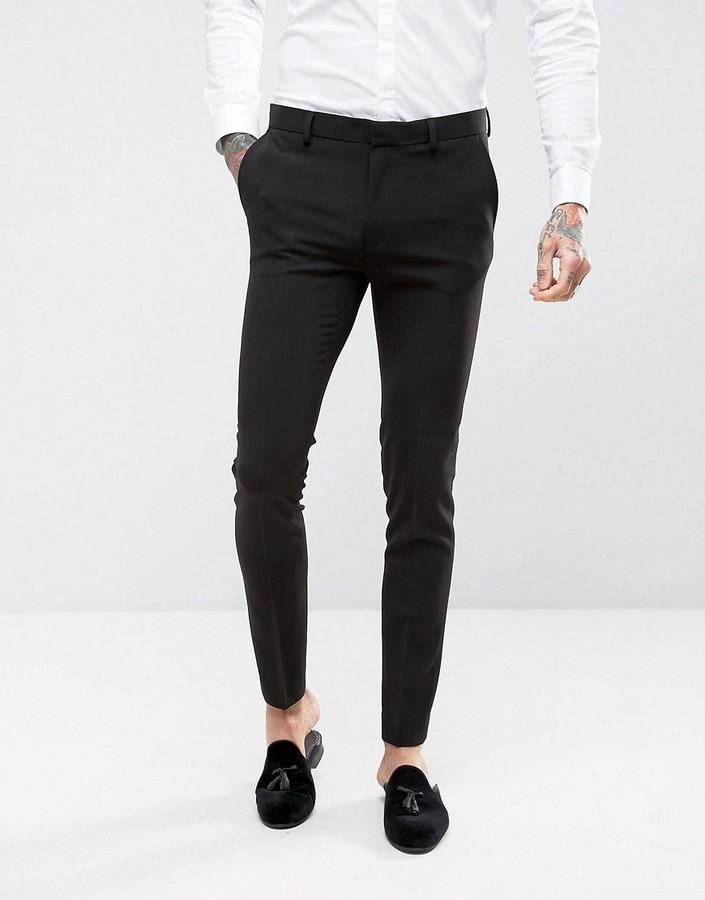 Мужские черные классические брюки от Asos, 3,847 руб.
