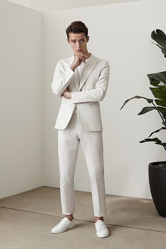 Белые костюмы для мужчин
