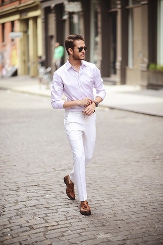 Белая рубашка с брюками