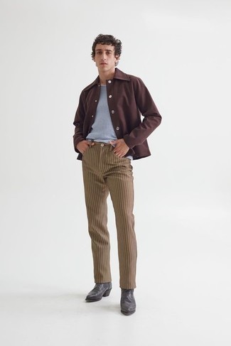 С чем носить коричневые брюки в вертикальную полоску мужчине – 34 фото