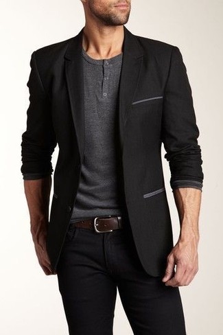 Черная футболка и пиджак мужской