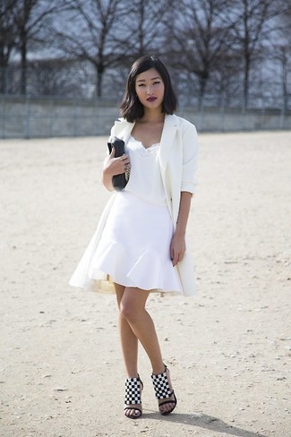 Как носить юбку-трапецию с босоножками на каблуке