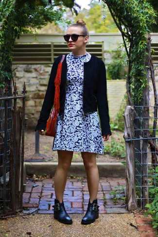 Как носить ботильоны с косухой