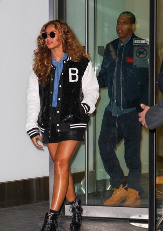 Как носить ботильоны с джинсовой рубашкой