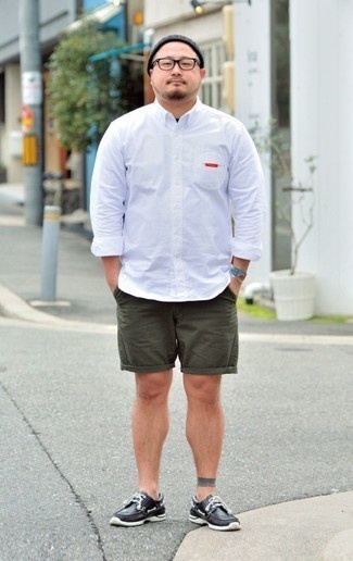 С чем носить бирюзовый браслет мужчине