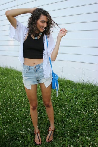 С чем носить бирюзовое колье