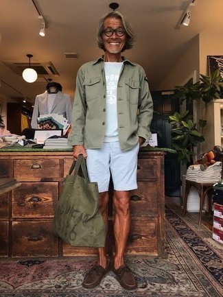 С чем носить бирюзовый свитшот с принтом мужчине