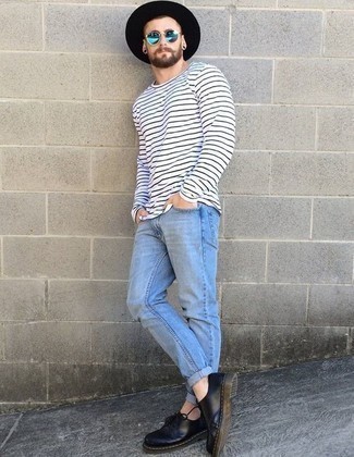 С чем носить бирюзовые солнцезащитные очки мужчине