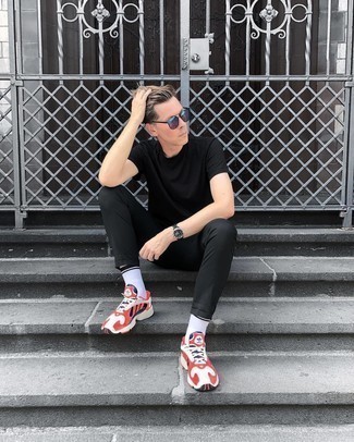 С чем носить бирюзовые солнцезащитные очки мужчине