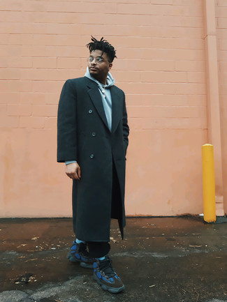 С чем носить бирюзовый свитер мужчине