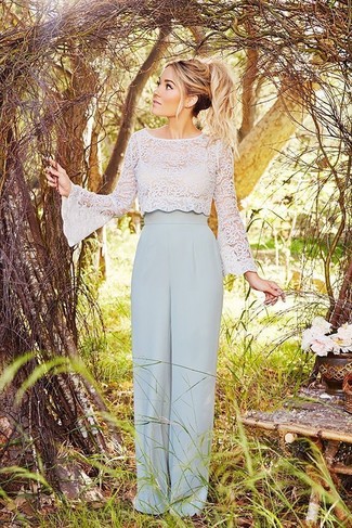 С чем носить бирюзовые широкие брюки