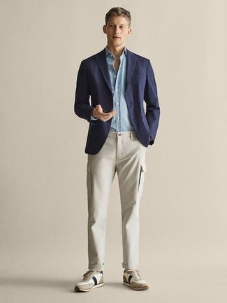 Как носить кроссовки с пиджаком мужчине