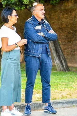 Как носить кроссовки с футболкой-поло мужчине