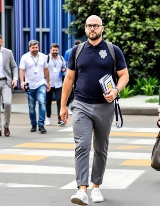 С чем носить сумку мужчине