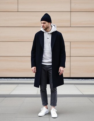 С чем носить шапку мужчине