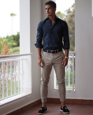 С чем носить бежевый браслет из бисера мужчине