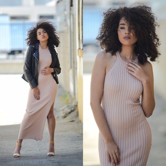 С чем носить бежевое облегающее платье