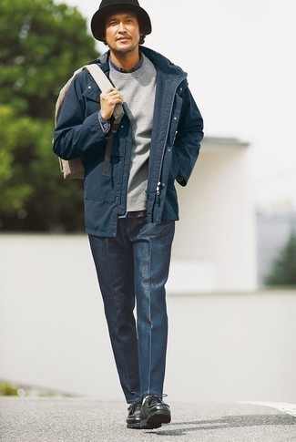 С чем носить бежевый рюкзак из плотной ткани мужчине