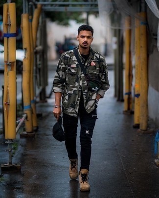 Какие брюки карго носить с бежевыми повседневными ботинками