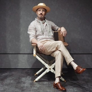 Какие туфли дерби носить с бежевыми брюками чинос