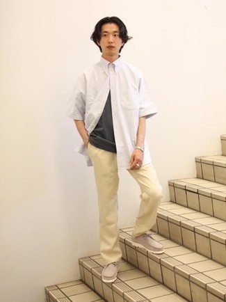 Какие ботинки дезерты носить с бежевыми брюками чинос