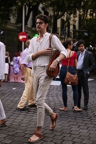 Какие сандалии носить с бежевыми брюками чинос