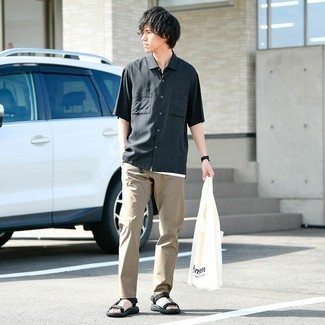 Какие сандалии носить с бежевыми брюками чинос