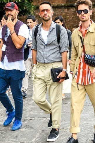 Какие майки носить с бежевыми брюками чинос