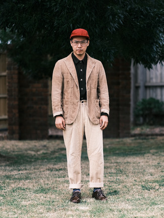 С чем носить бежевые вельветовые брюки чинос