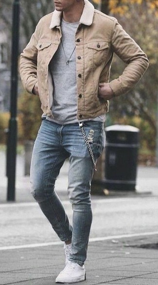 С чем носить бежевую вельветовую куртку мужчине
