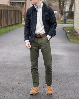 С чем носить бежевые туфли дерби