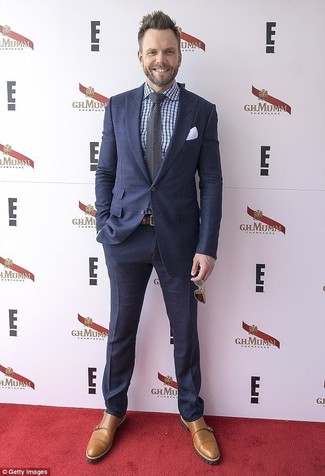 С чем носить бежевые монки с двумя ремешками