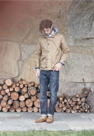 Какие лоферы носить с бежевой полевой курткой