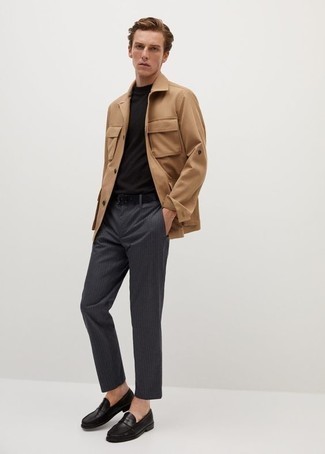 Какие лоферы носить с бежевой полевой курткой