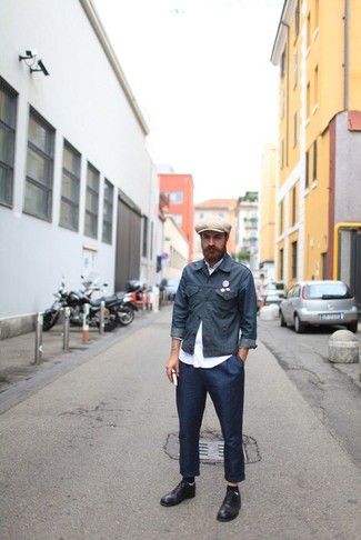 С чем носить бежевую кепку мужчине