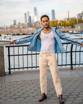 Какие майки носить с бежевыми джинсами мужчине