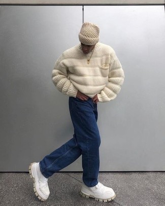 С чем носить бежевую вязаную шапку мужчине