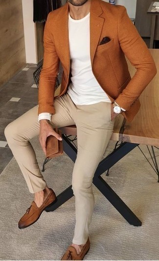 С чем носить бежевые кожаные часы мужчине