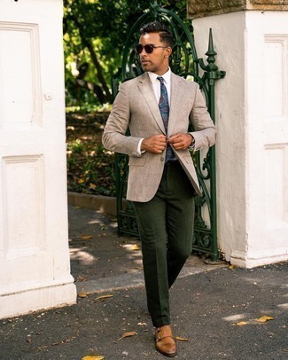 С чем носить бежевый пиджак в шотландскую клетку мужчине