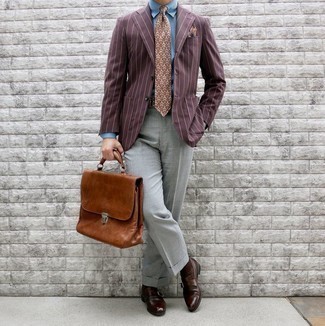 С чем носить бежевый галстук с принтом мужчине