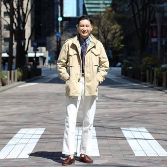 Какие лоферы носить с бежевой курткой-рубашкой мужчине