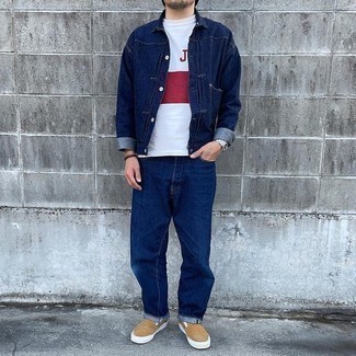 Какие джинсы носить с бежевыми слипонами мужчине