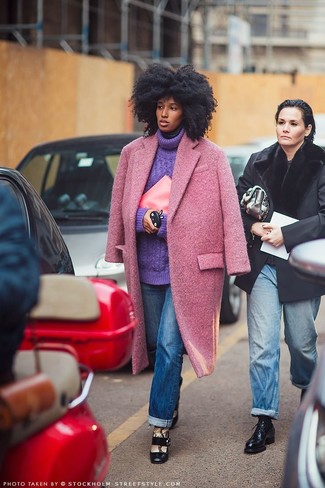 С чем носить бежевые ботильоны со змеиным рисунком