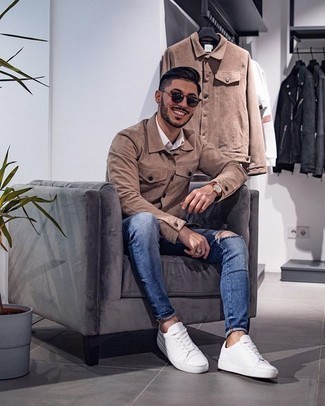 С чем носить бежевую замшевую куртку мужчине