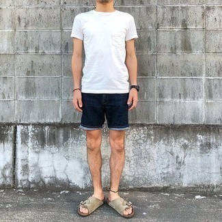 С чем носить бежевые замшевые сандалии мужчине