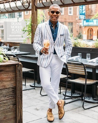 Какие пиджаки носить с бежевыми лоферами с кисточками