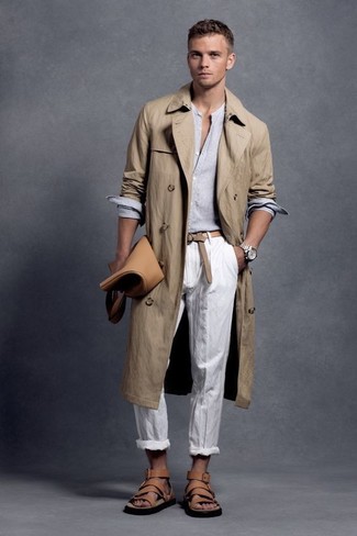 Какие сандалии носить с бежевым плащом мужчине